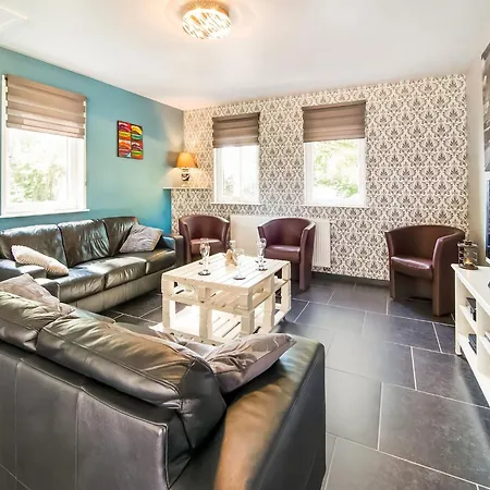 House With Sauna And Terrace, Cleaning Included Dom wakacyjny