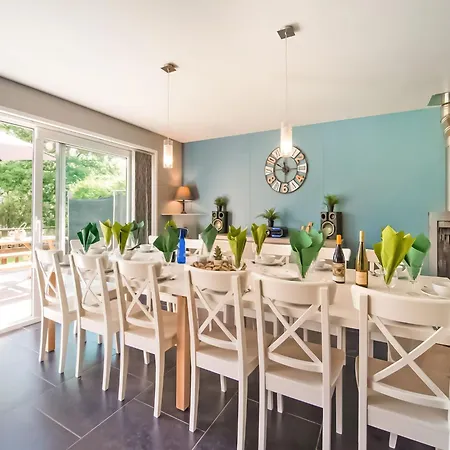 House With Sauna And Terrace, Cleaning Included * 杜柏