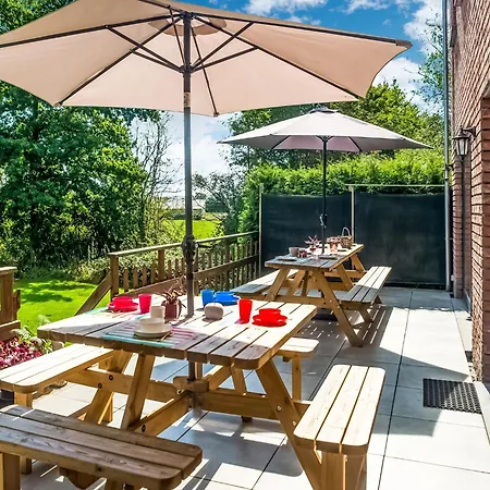 House With Sauna And Terrace, Cleaning Included *